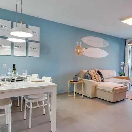 Surfer's * La Tejita